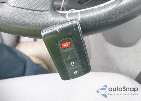 2005 Toyota Prius from USA, damaged, VIN JTDKB20U457032191